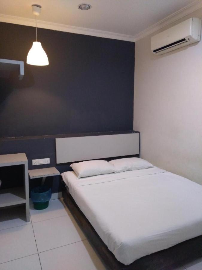 Hotel Rim Global Pj21 Kampong Baharu Sungai Way Luaran gambar